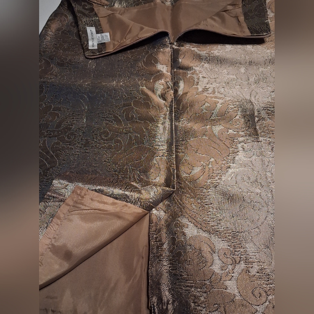 Newport News Metallic Brocade Gold Silver Suit - Picture 10 of 11
